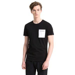 Calvin Klein pánské černé tričko Pocket - L (99)